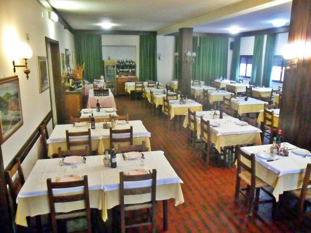 Albergo Giardino Бадья-Праталья Экстерьер фото