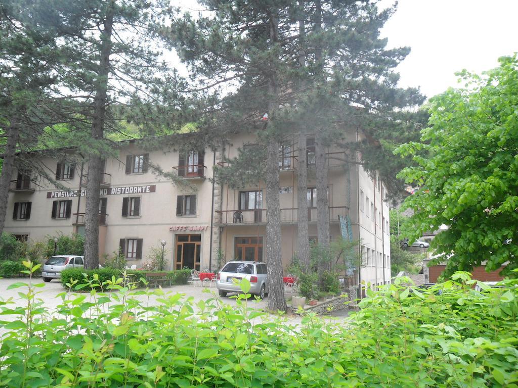 Albergo Giardino Бадья-Праталья Экстерьер фото